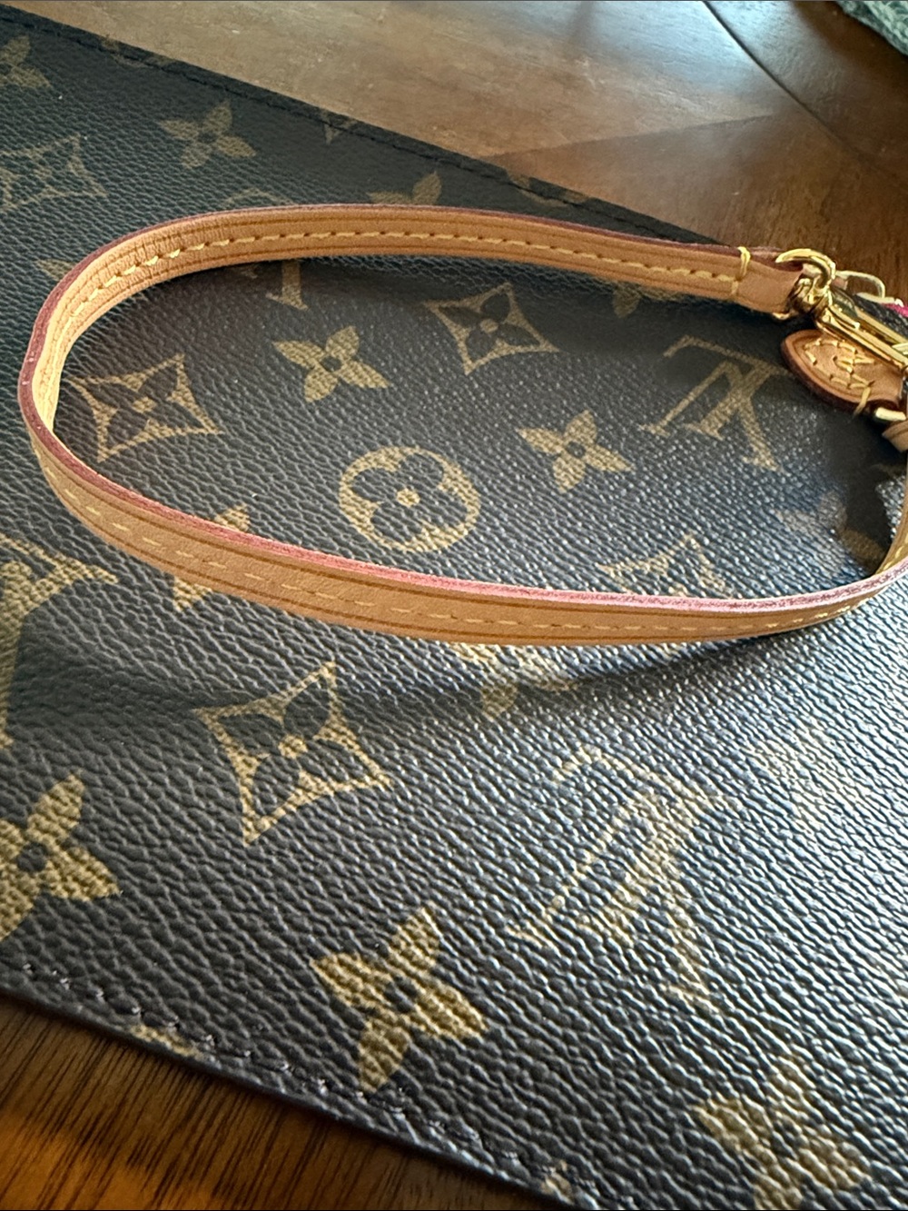 Louis Vuitton Monogram Neverfull MM GM Pochette in Pivoine